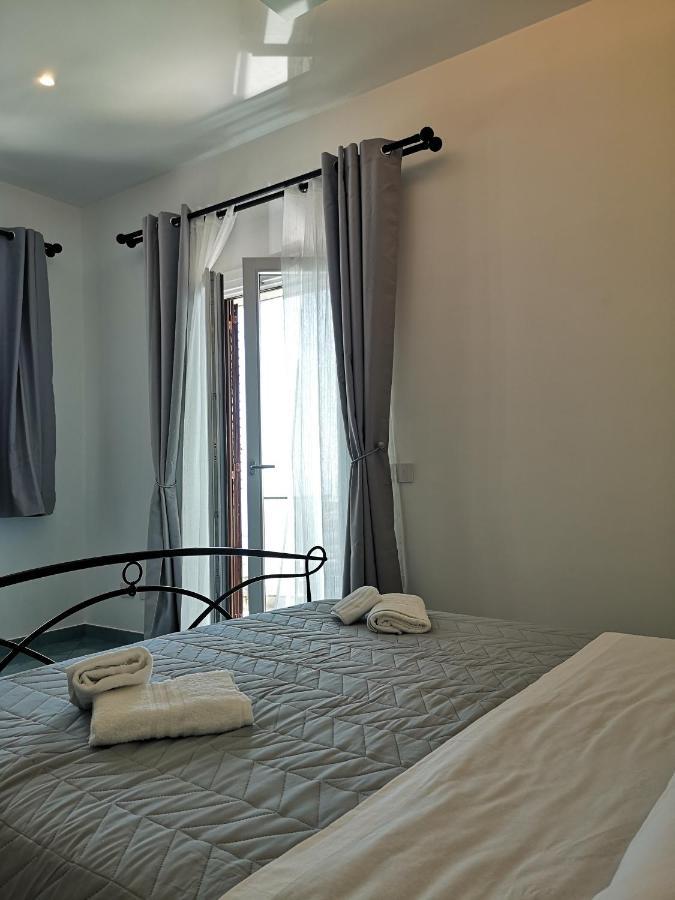 פורורה Villa Furoris Apartment מראה חיצוני תמונה