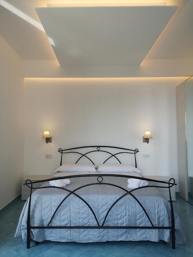 פורורה Villa Furoris Apartment מראה חיצוני תמונה
