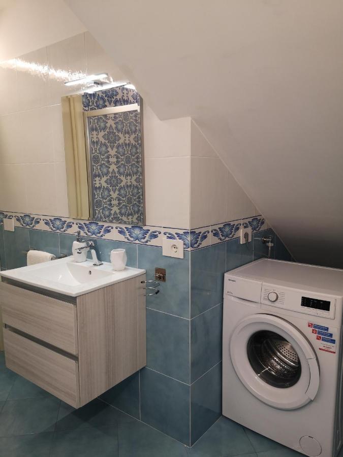 פורורה Villa Furoris Apartment מראה חיצוני תמונה