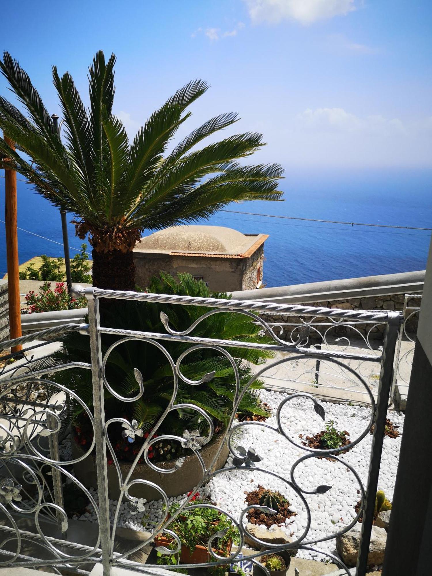 פורורה Villa Furoris Apartment מראה חיצוני תמונה