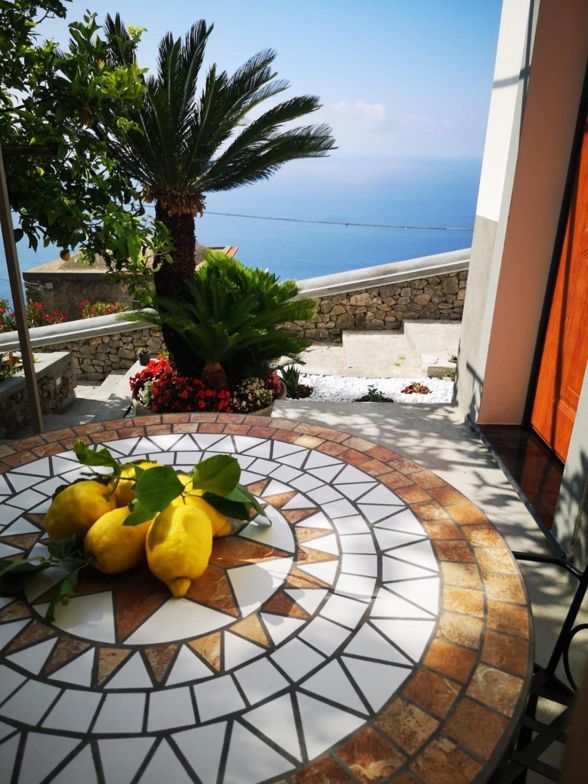 פורורה Villa Furoris Apartment מראה חיצוני תמונה